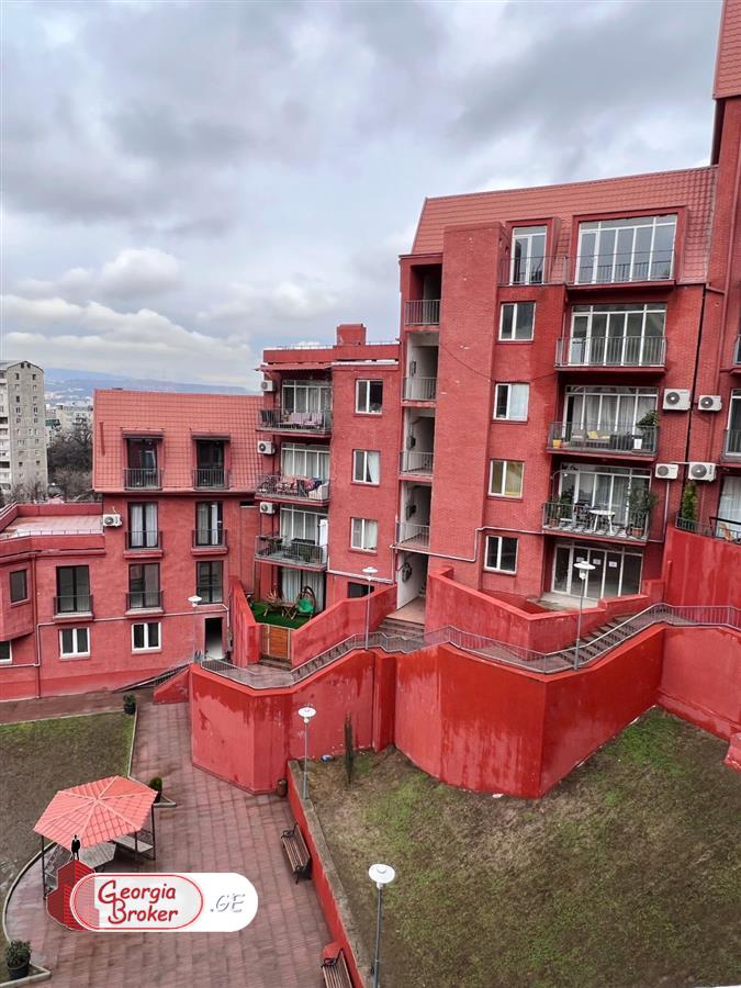 იყიდება ახალი გარემონტებული 2 ოთახიანი ბინა