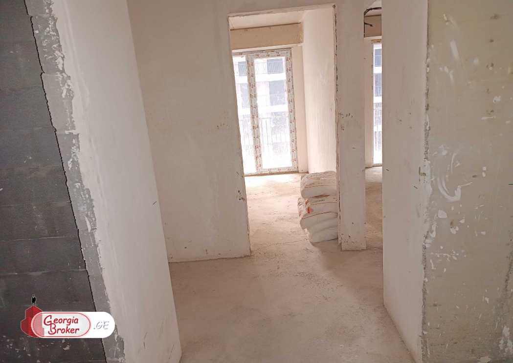 იყიდება ახალი აშენებული 3 ოთახიანი ბინა