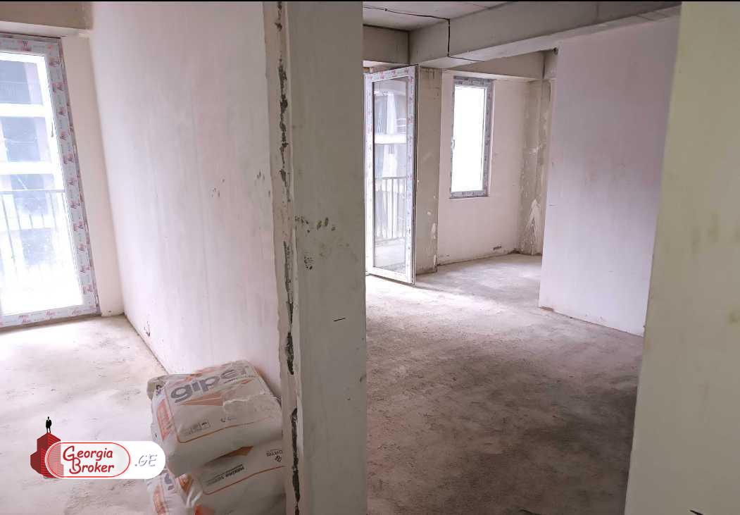 იყიდება ახალი აშენებული 3 ოთახიანი ბინა