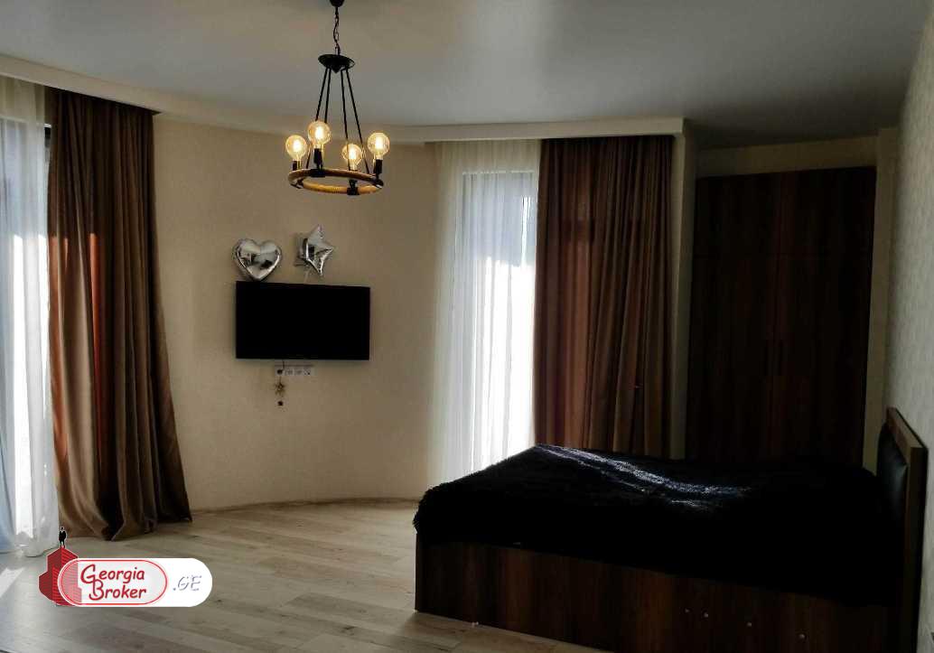 nearly repaired 1-room apartment for rent