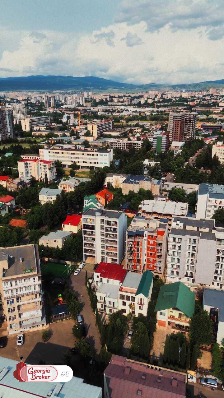 იყიდება ახალი გარემონტებული 3 ოთახიანი ბინა