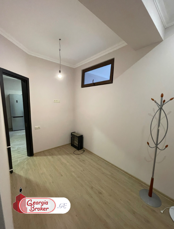 იყიდება ახალი გარემონტებული ბინა