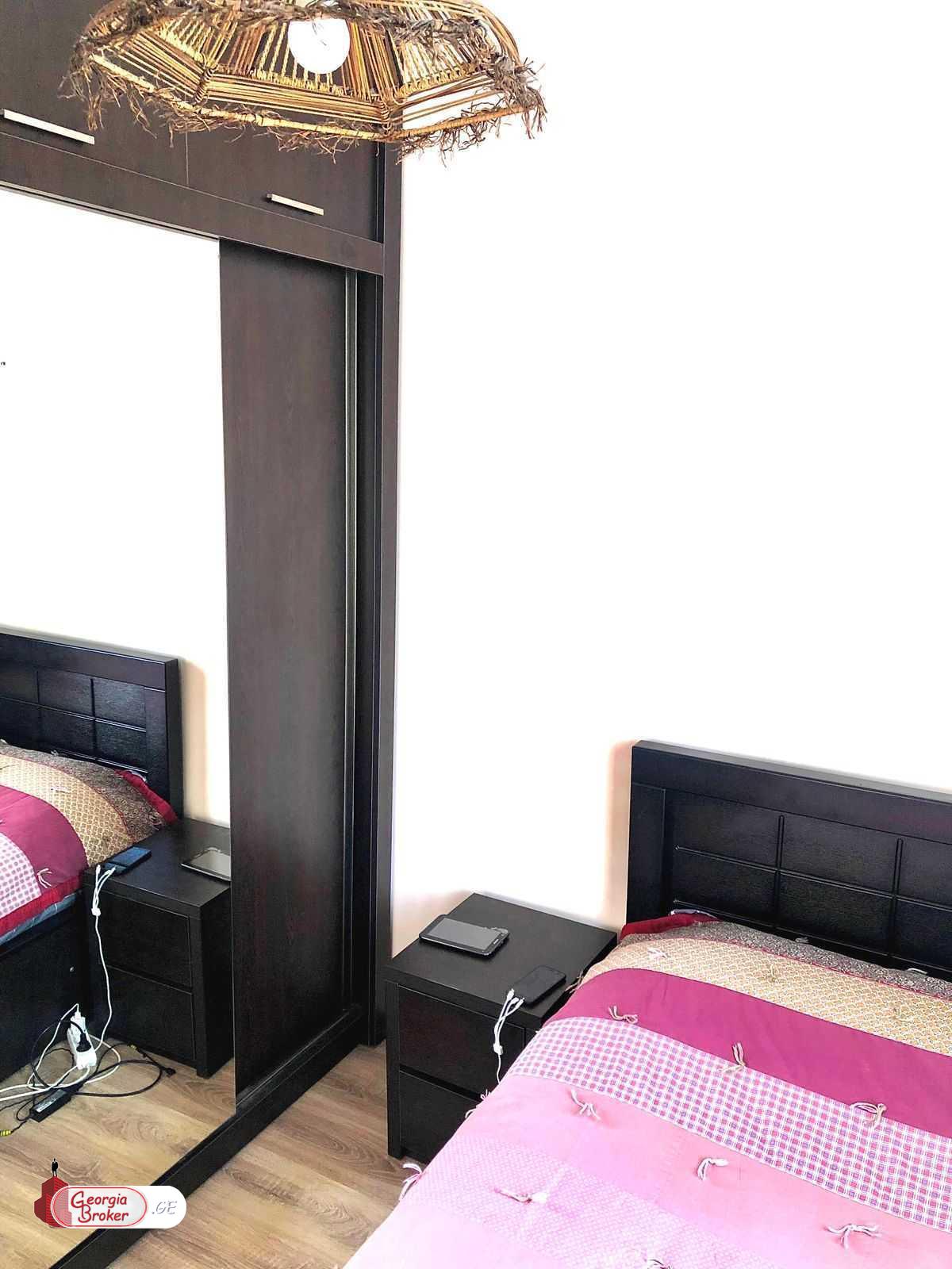 იყიდება ახალი გარემონტებული 3 ოთახიანი ბინა