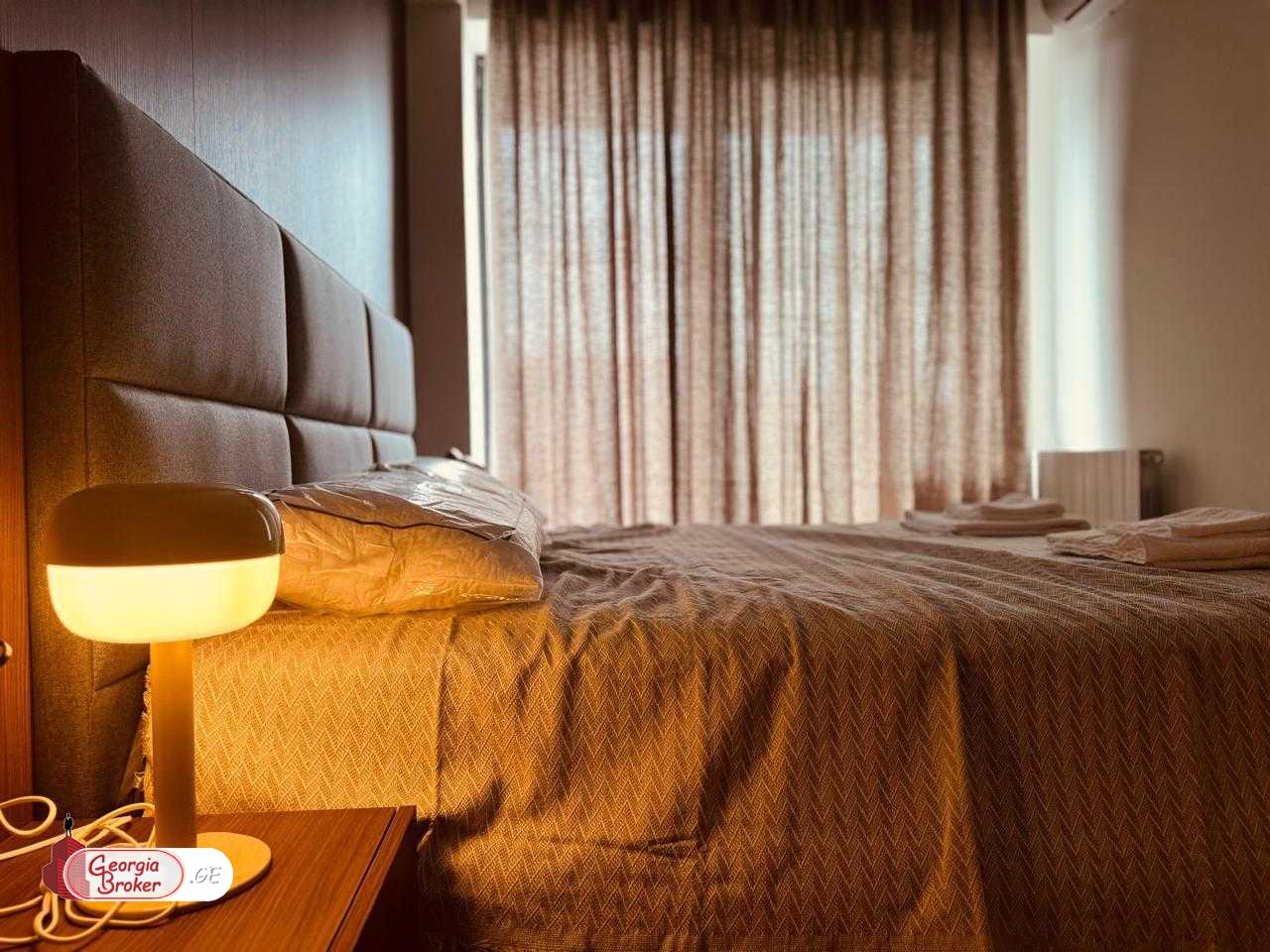 продается квартира с новым ремонтом 2-комнаты