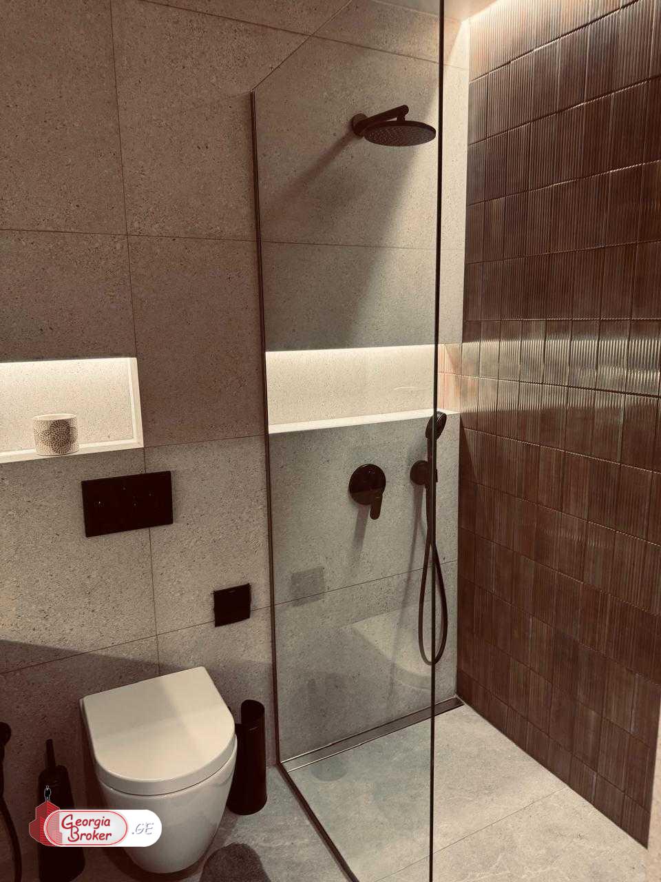 продается квартира с новым ремонтом 2-комнаты