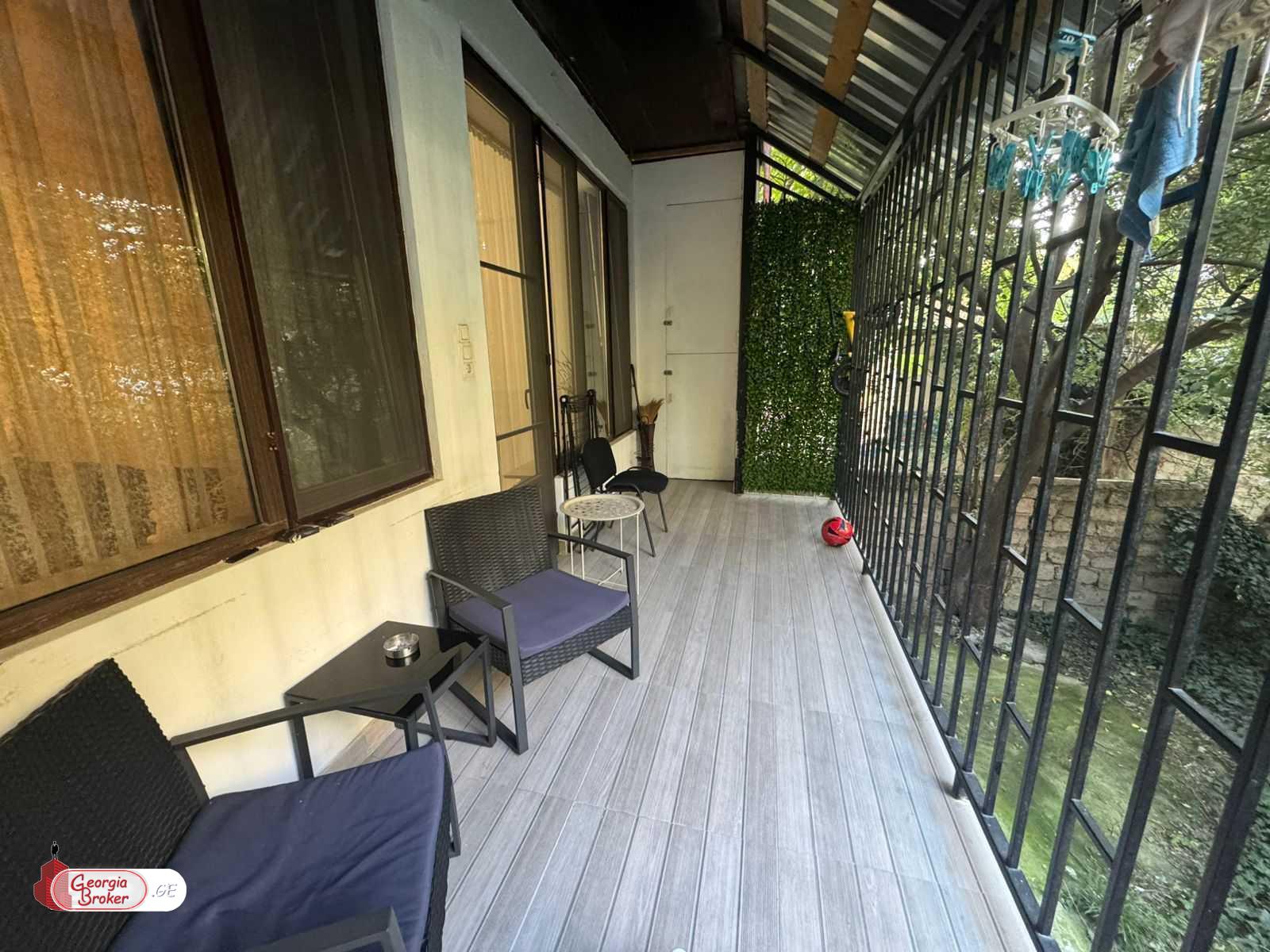 იყიდება ახალი გარემონტებული 3 ოთახიანი ბინა