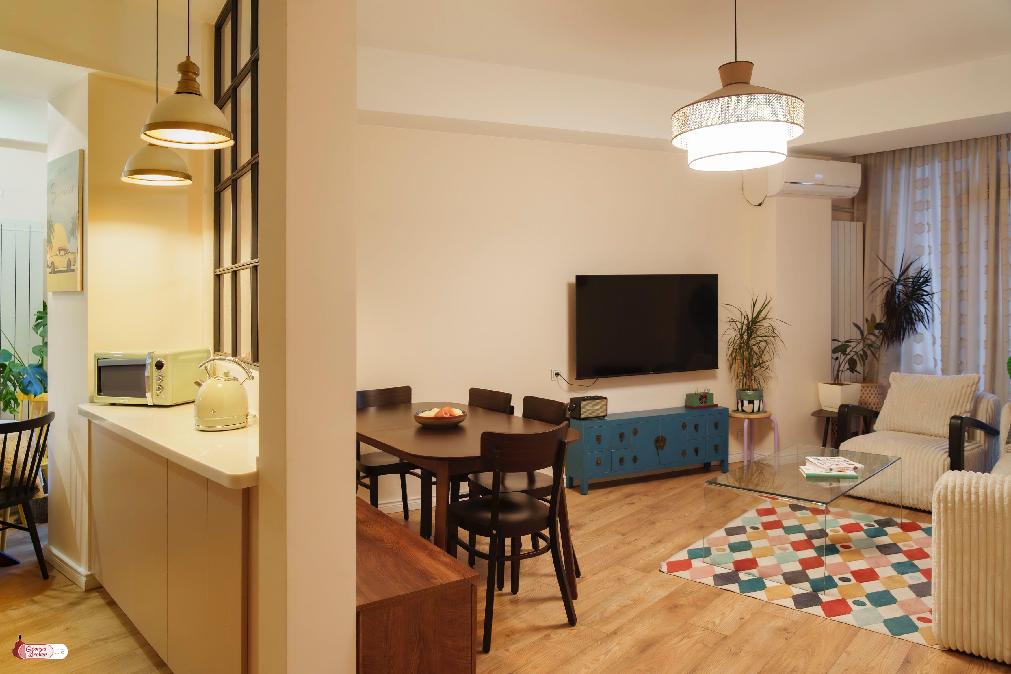 nearly repaired 3-room apartment for sale