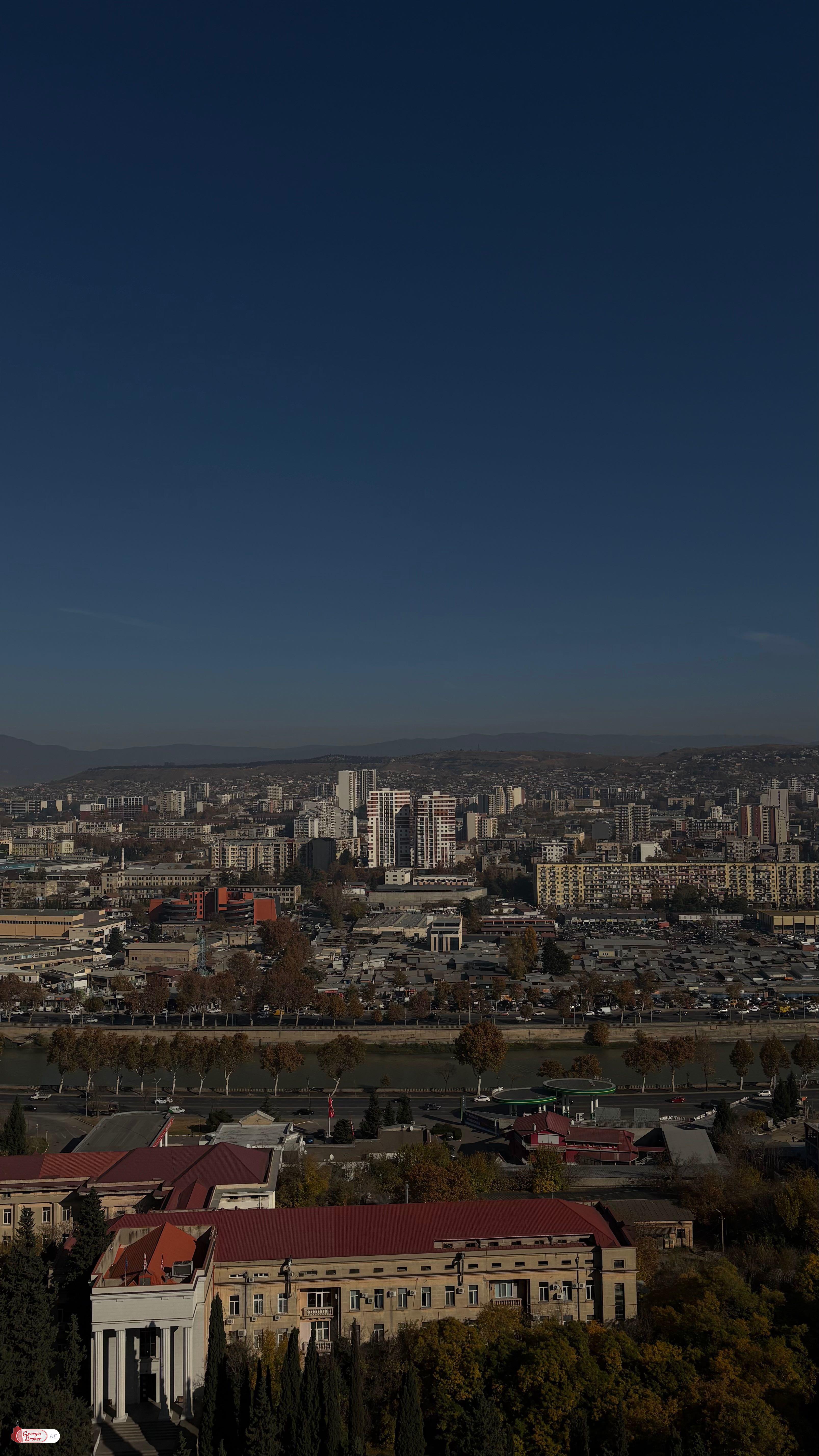 nearly repaired 3-room apartment for sale