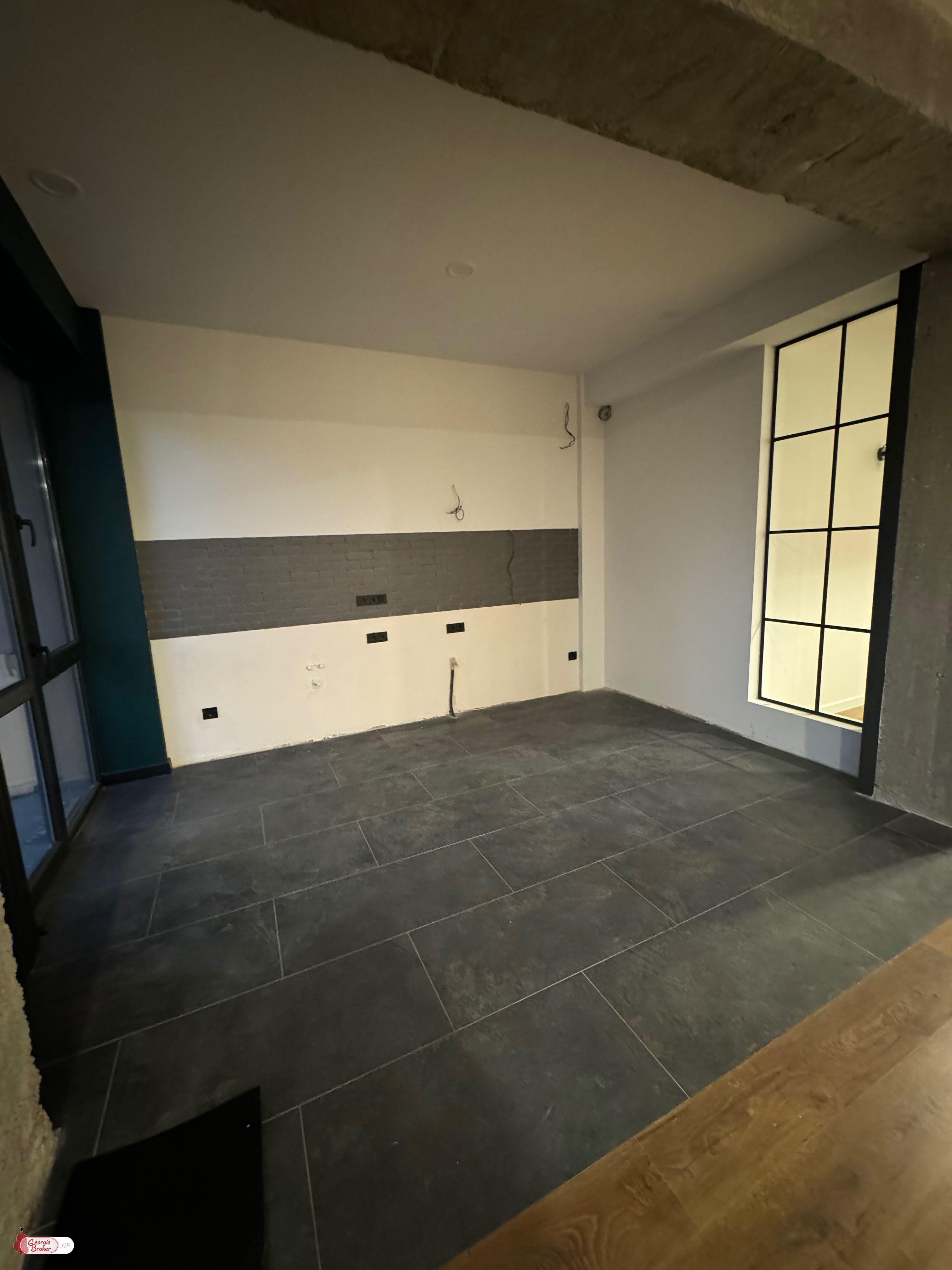 იყიდება ახალი გარემონტებული 3 ოთახიანი ბინა