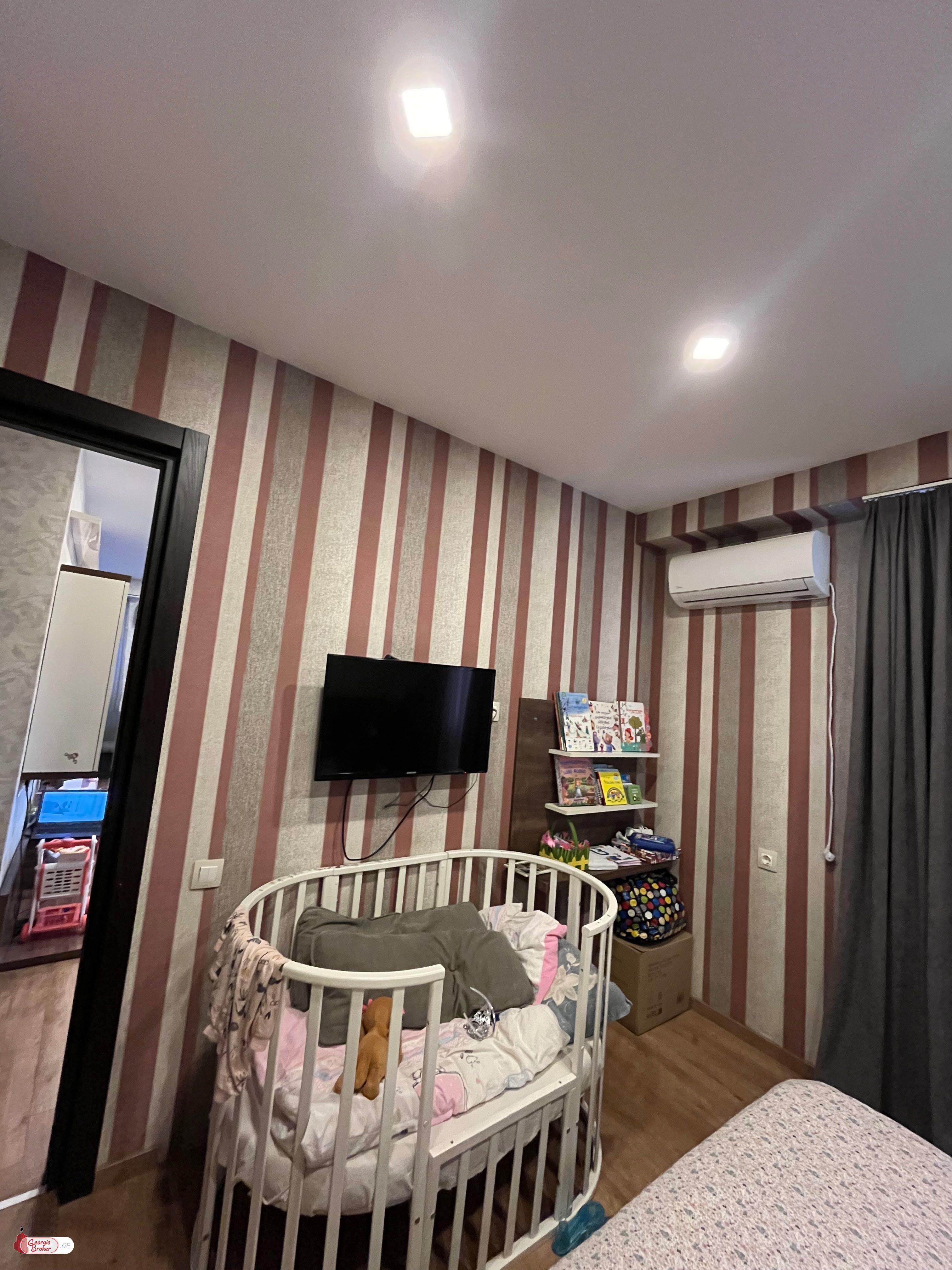 იყიდება ახალი გარემონტებული 3 ოთახიანი ბინა