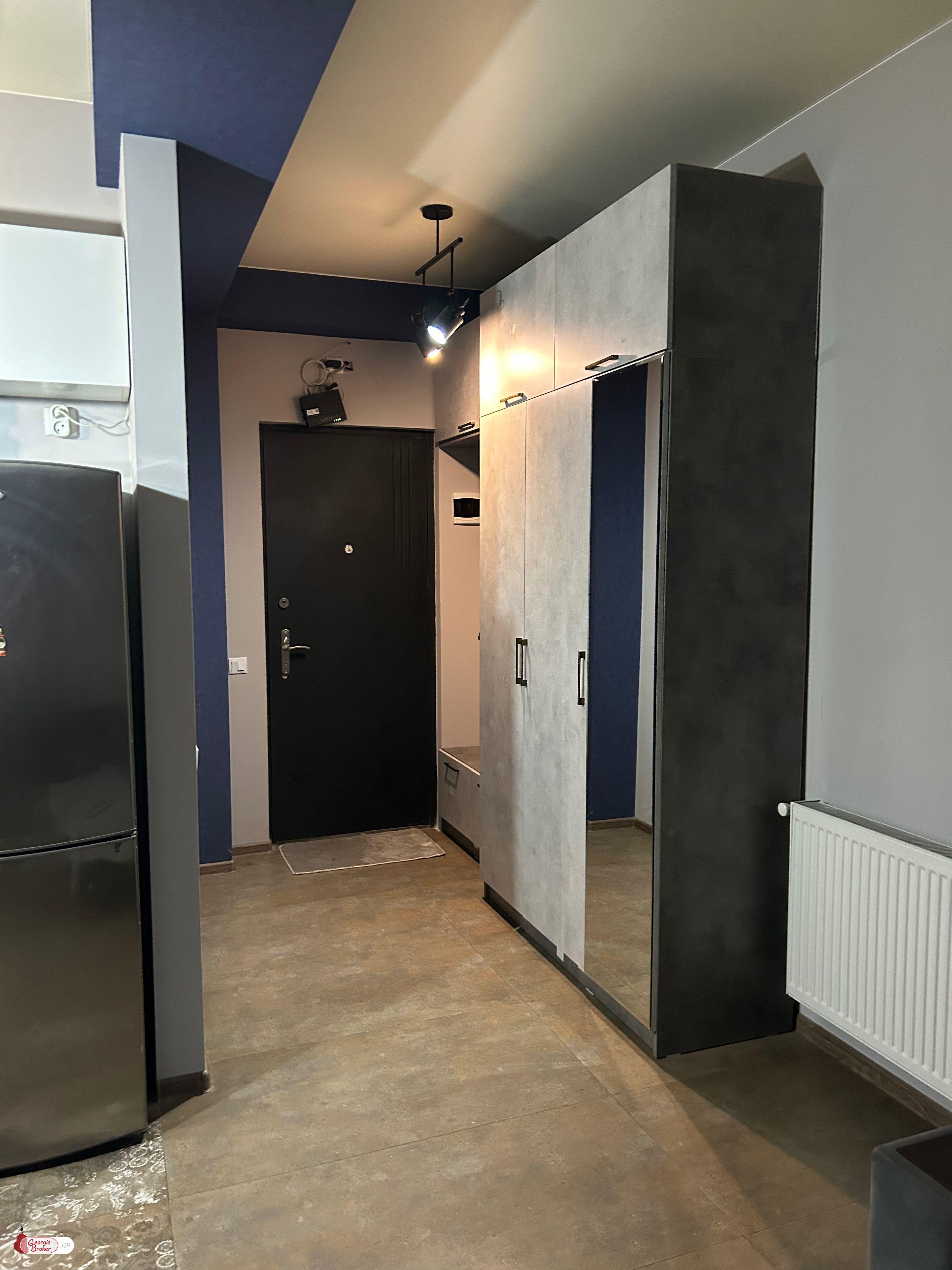 იყიდება ახალი გარემონტებული 2 ოთახიანი ბინა