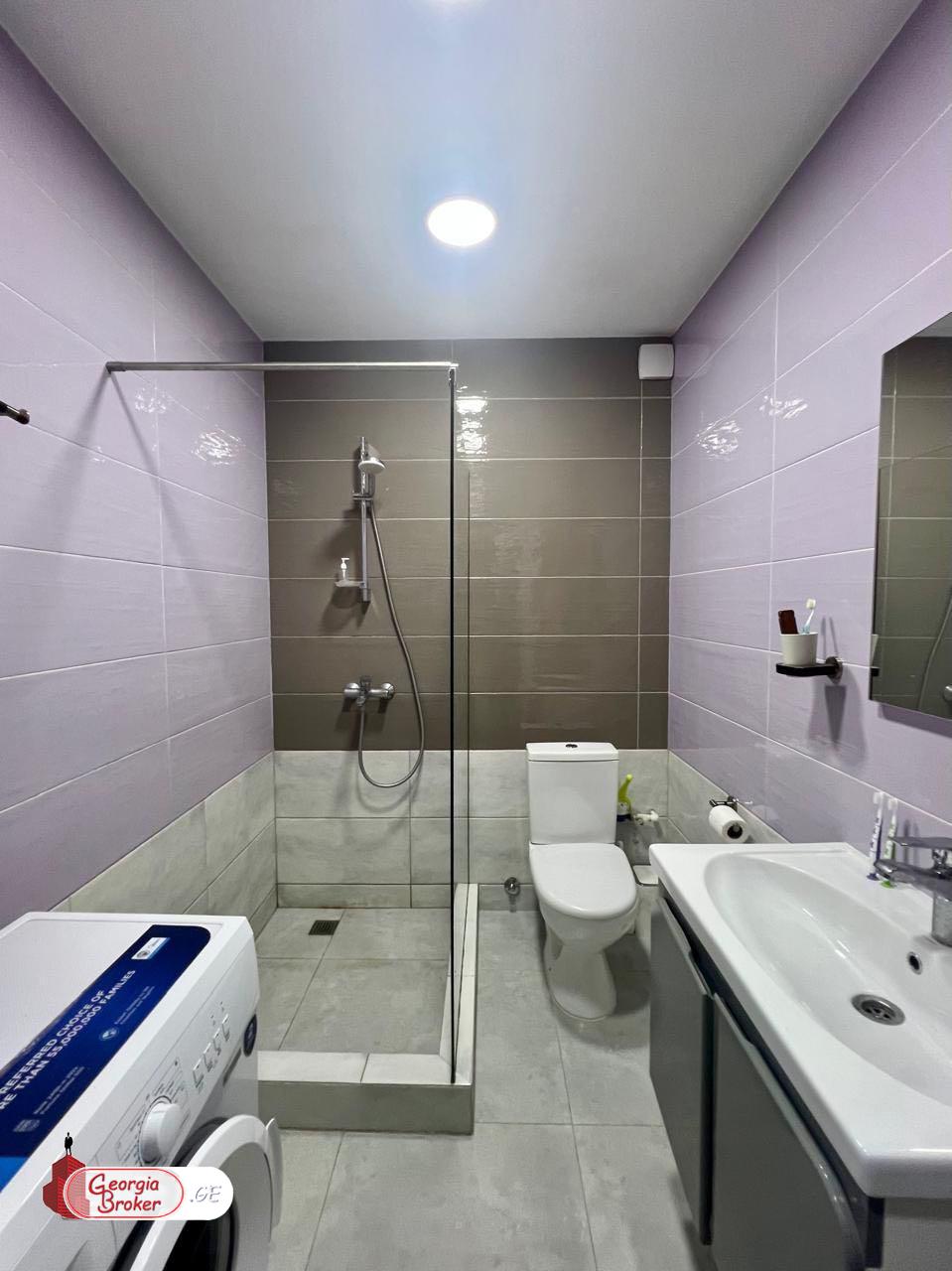 продается квартира с новым ремонтом 2-комнаты