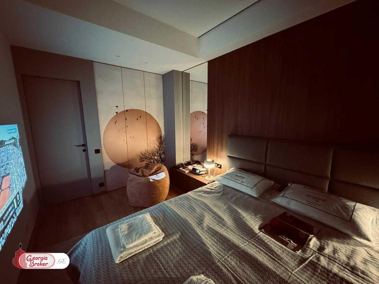 продается квартира с новым ремонтом 2-комнаты