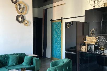 продается квартира с новым ремонтом 4-комнаты