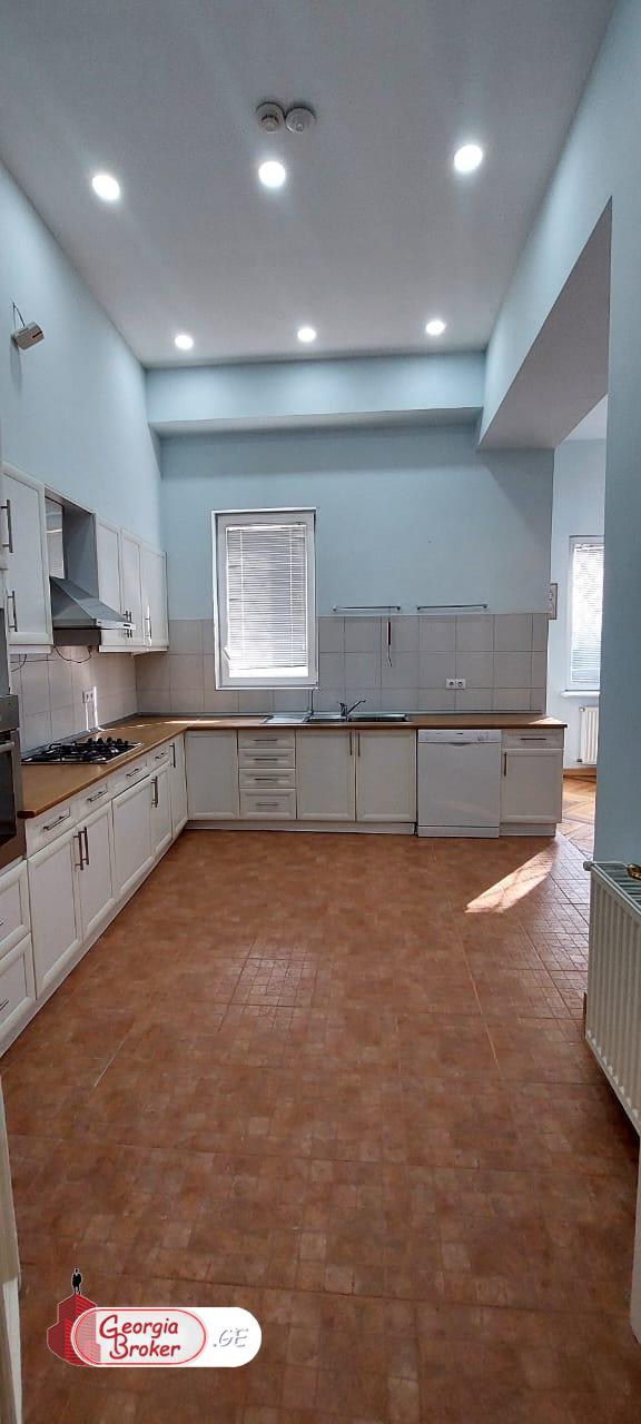 nearly repaired 7-room house for sale