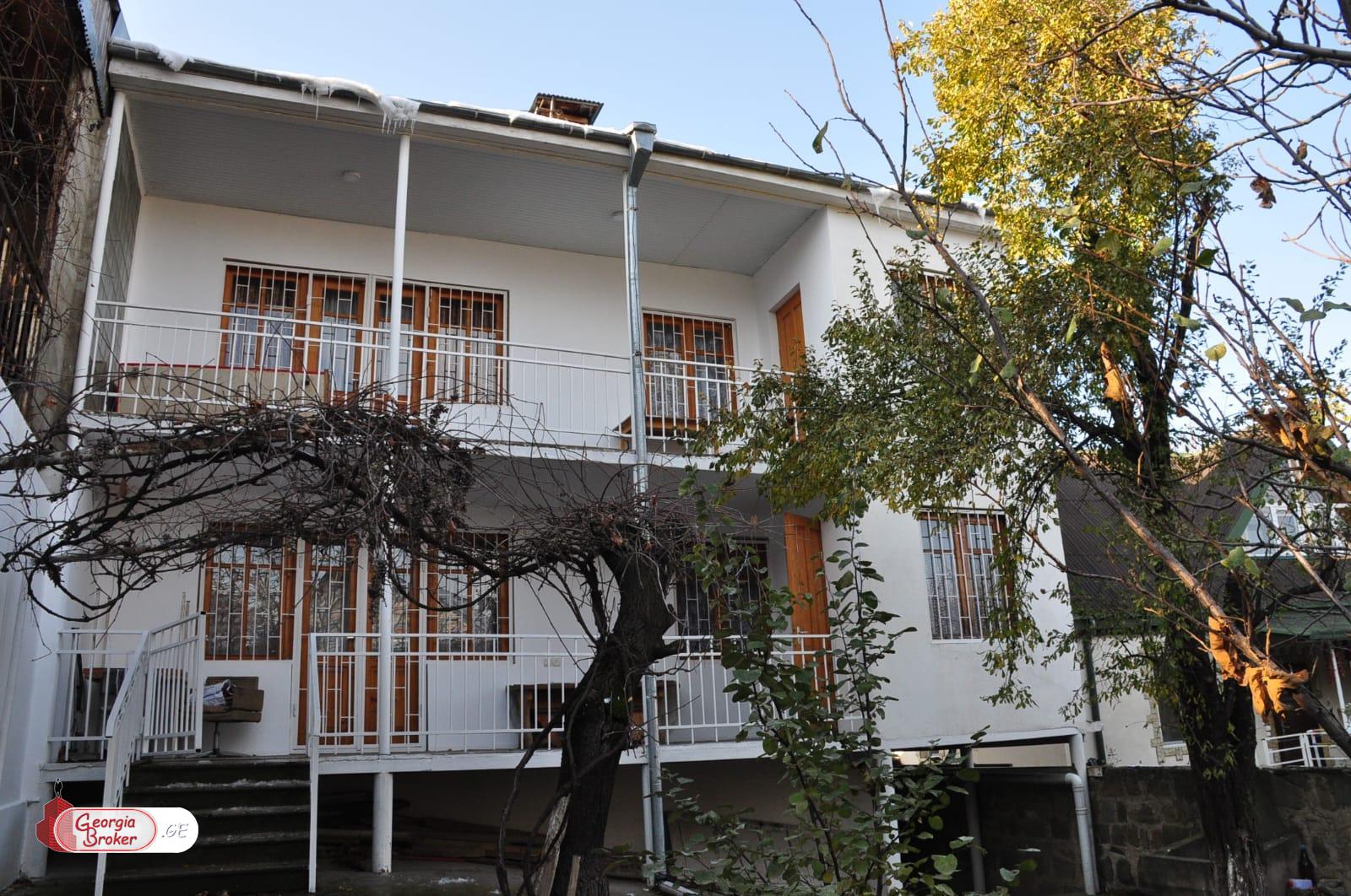 в аренду дом с новым ремонтом 6-комнат