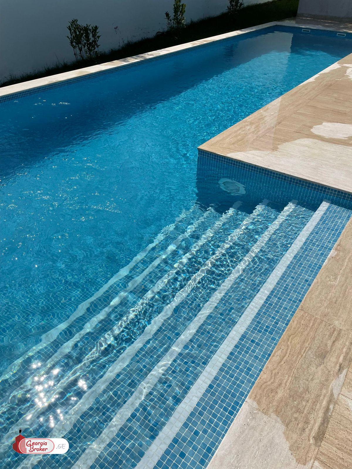 nearly repaired 5-room house for rent