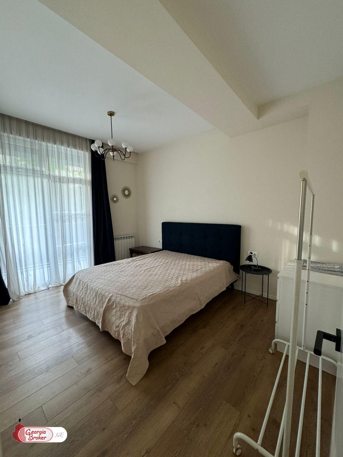 nearly repaired 3-room apartment for rent