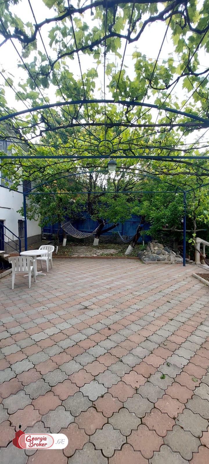 nearly repaired 7-room house for sale