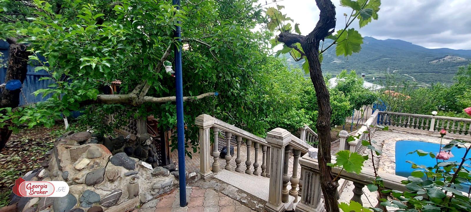 nearly repaired 7-room house for sale