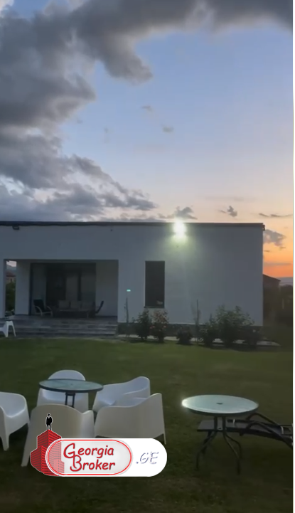 ქირავდება ახალი გარემონტებული 5 ოთახიანი სახლი საგურამოში