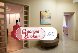 в аренду квартира с новым ремонтом 5-комнат