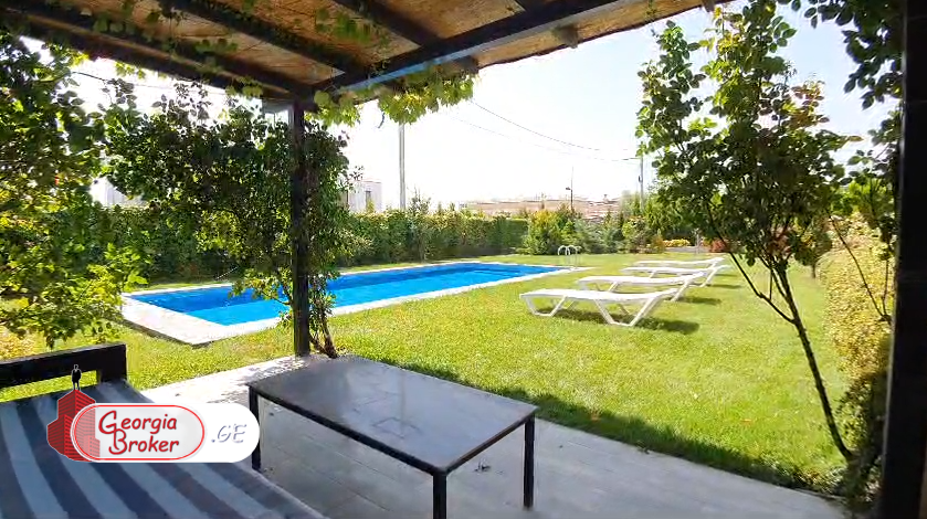 ქირავდება ახალი გარემონტებული 8 ოთახიანი სახლი თბილისის შემოგარენში