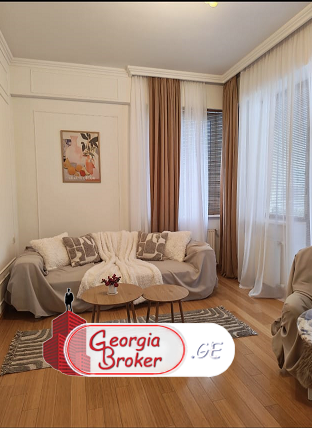 იყიდება ახალი გარემონტებული 3 ოთახიანი ბინა ვაკეში