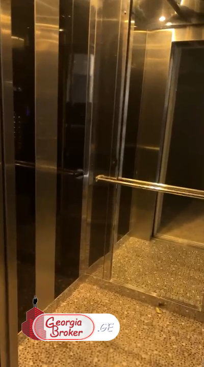 იყიდება ახალი გარემონტებული 3 ოთახიანი ბინა  ვაჟა ფშაველაზე