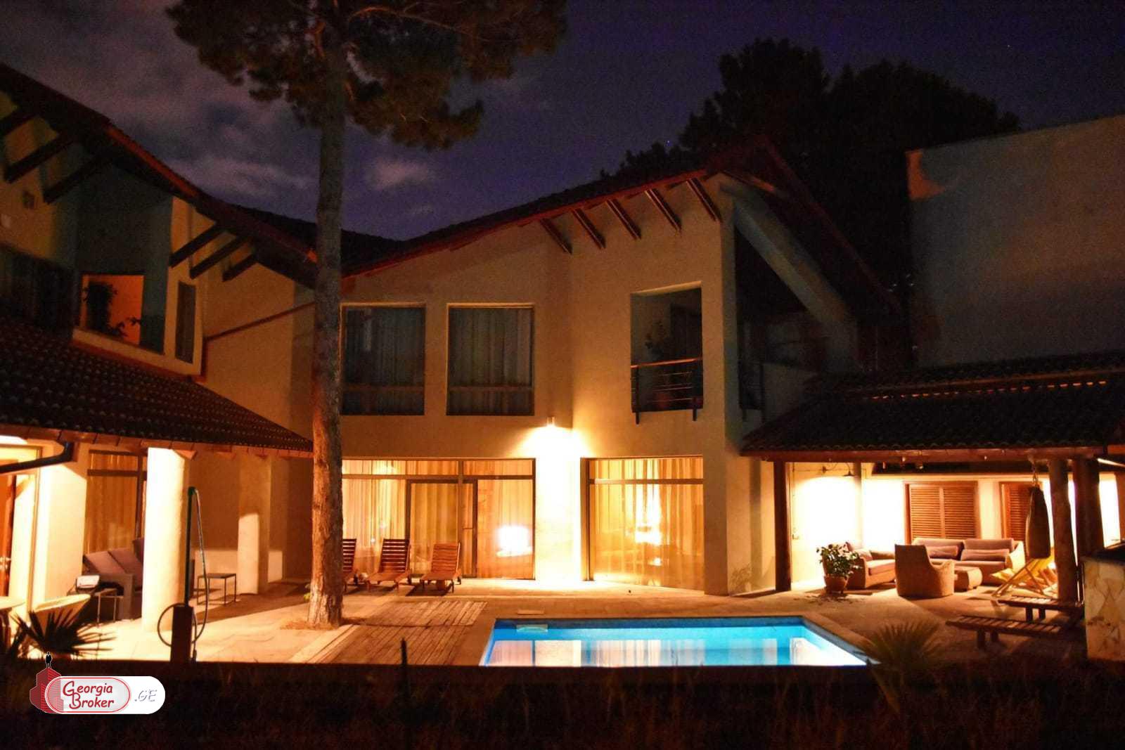 в аренду дом с новым ремонтом 7-комнат