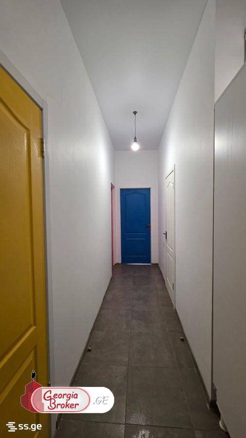 nearly repaired 3-room apartment for sale