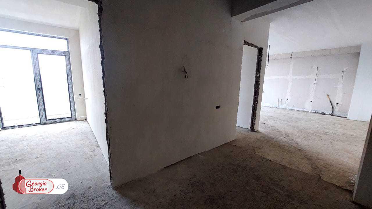 იყიდება ახალი აშენებული 3 ოთახიანი ბინა ვაშლიჯვარში