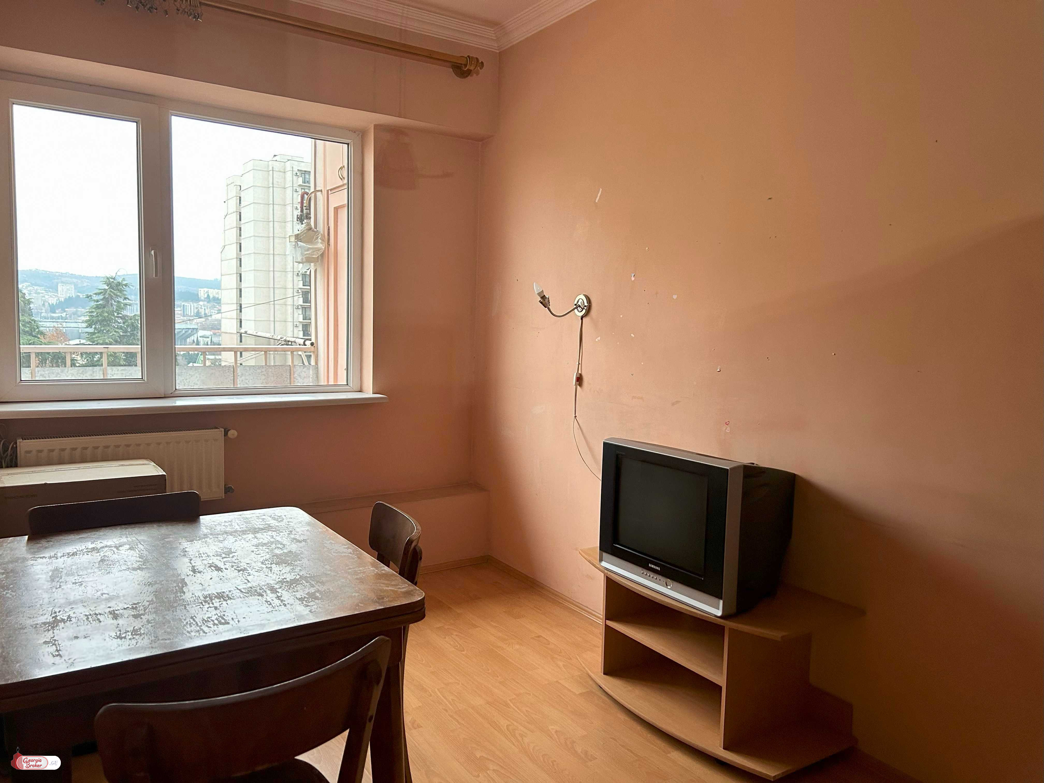 nearly repaired 4-room apartment for sale