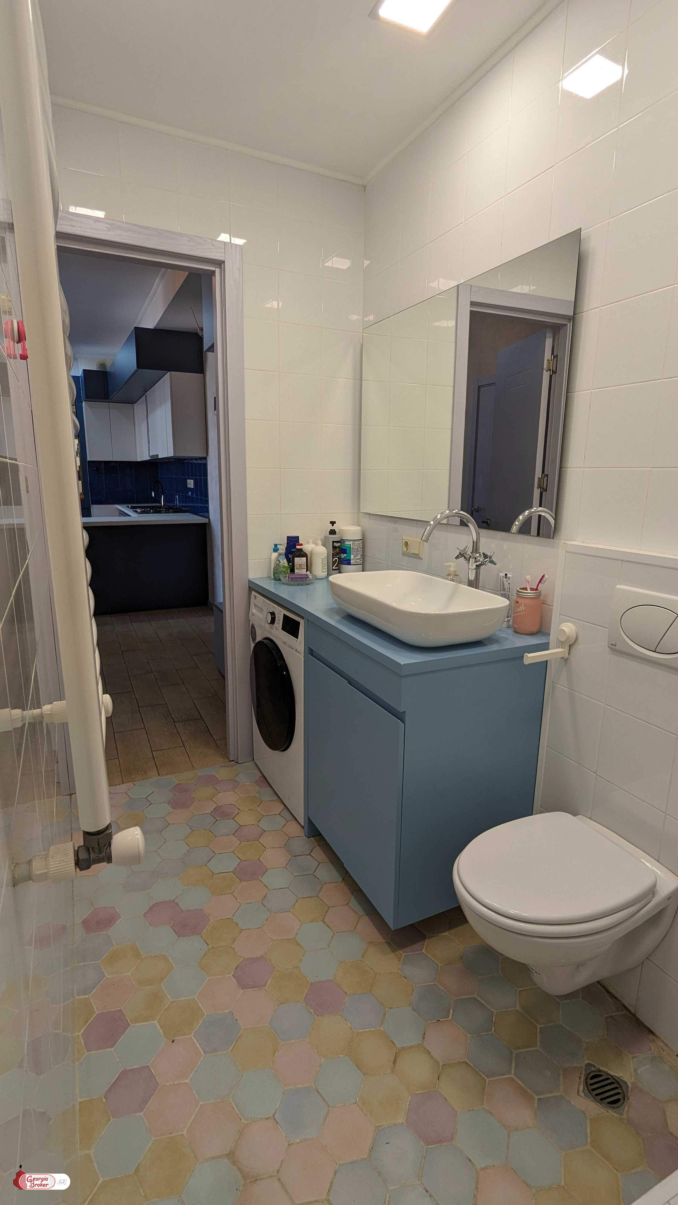 nearly repaired 3-room apartment for sale