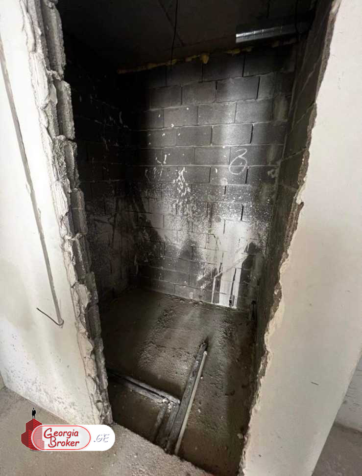 nearly repaired 3-room apartment for sale