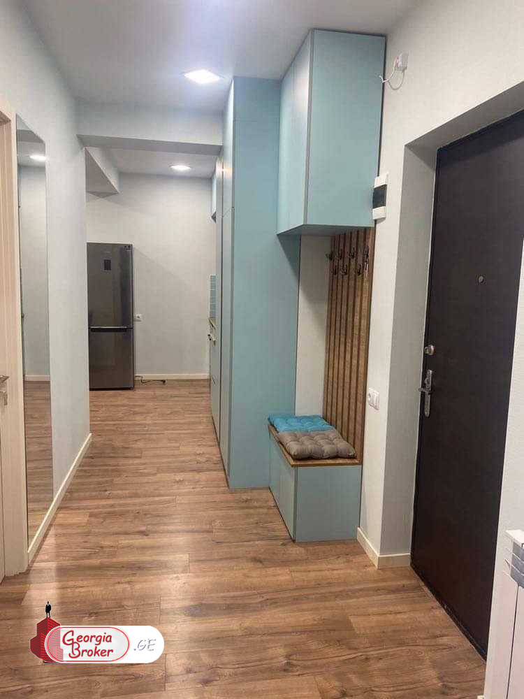 nearly repaired 3-room apartment for sale