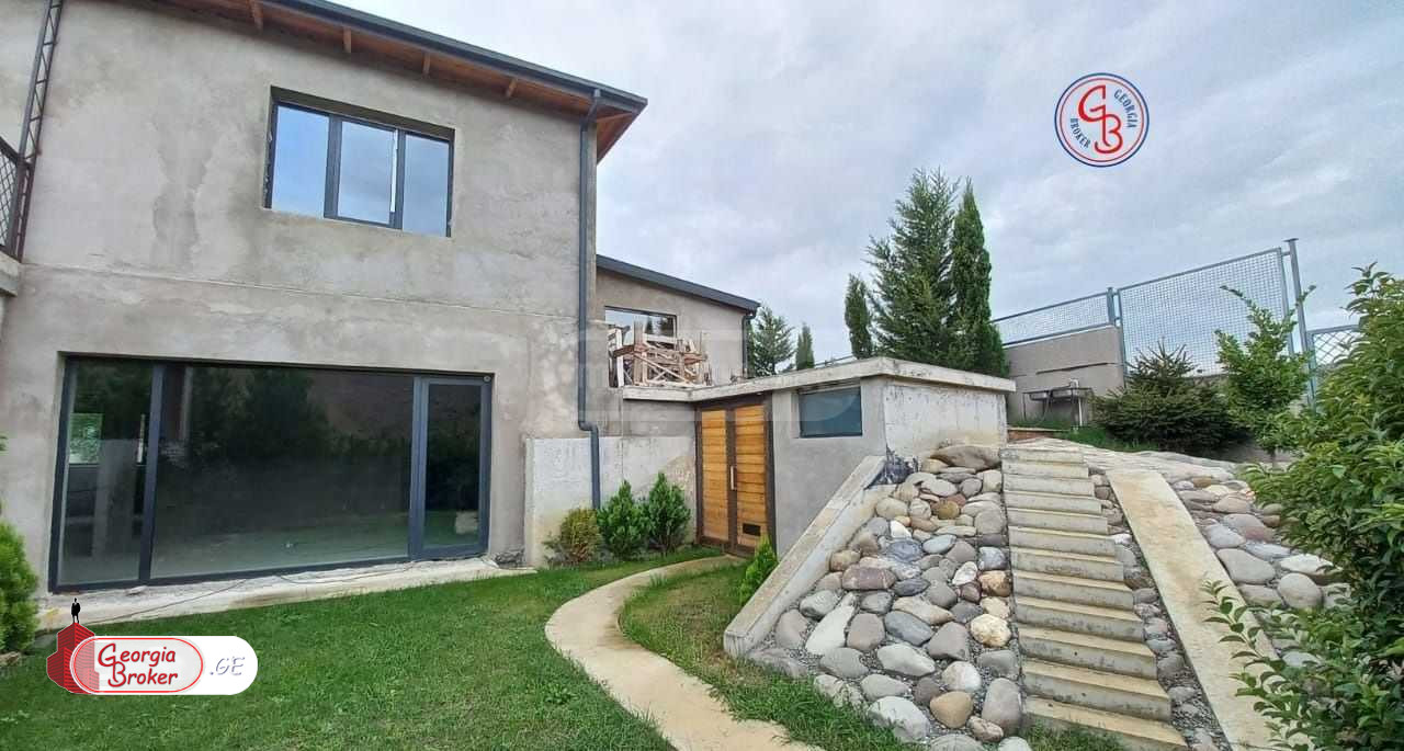 new build 5-room house for sale