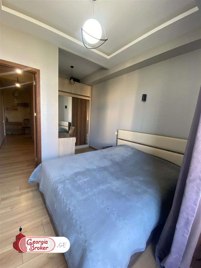 nearly repaired 3-room apartment for rent