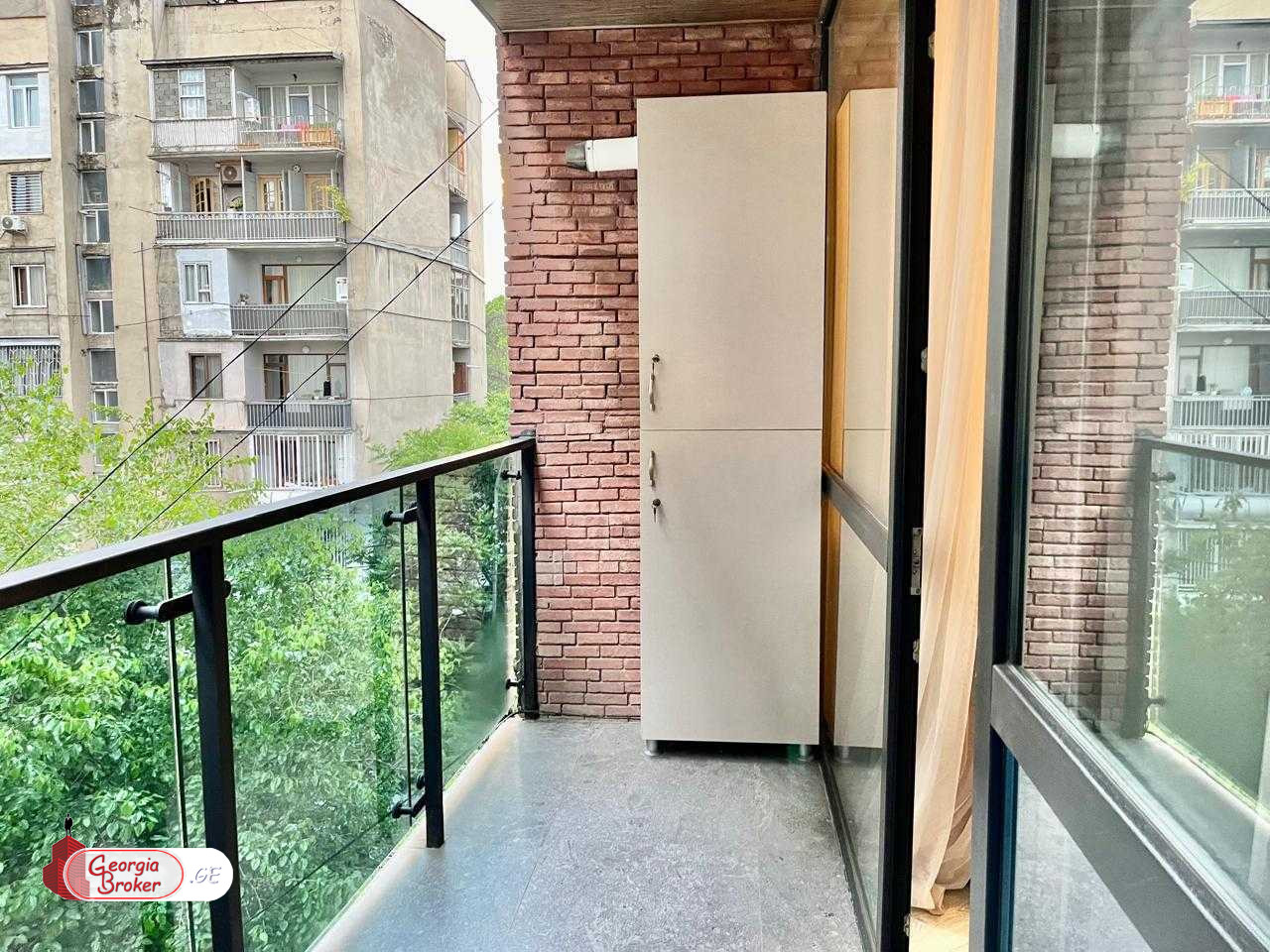 nearly repaired 4-room apartment for sale