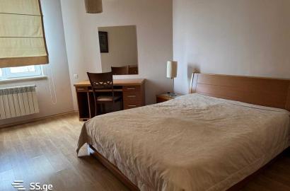 nearly repaired 4-room apartment for sale