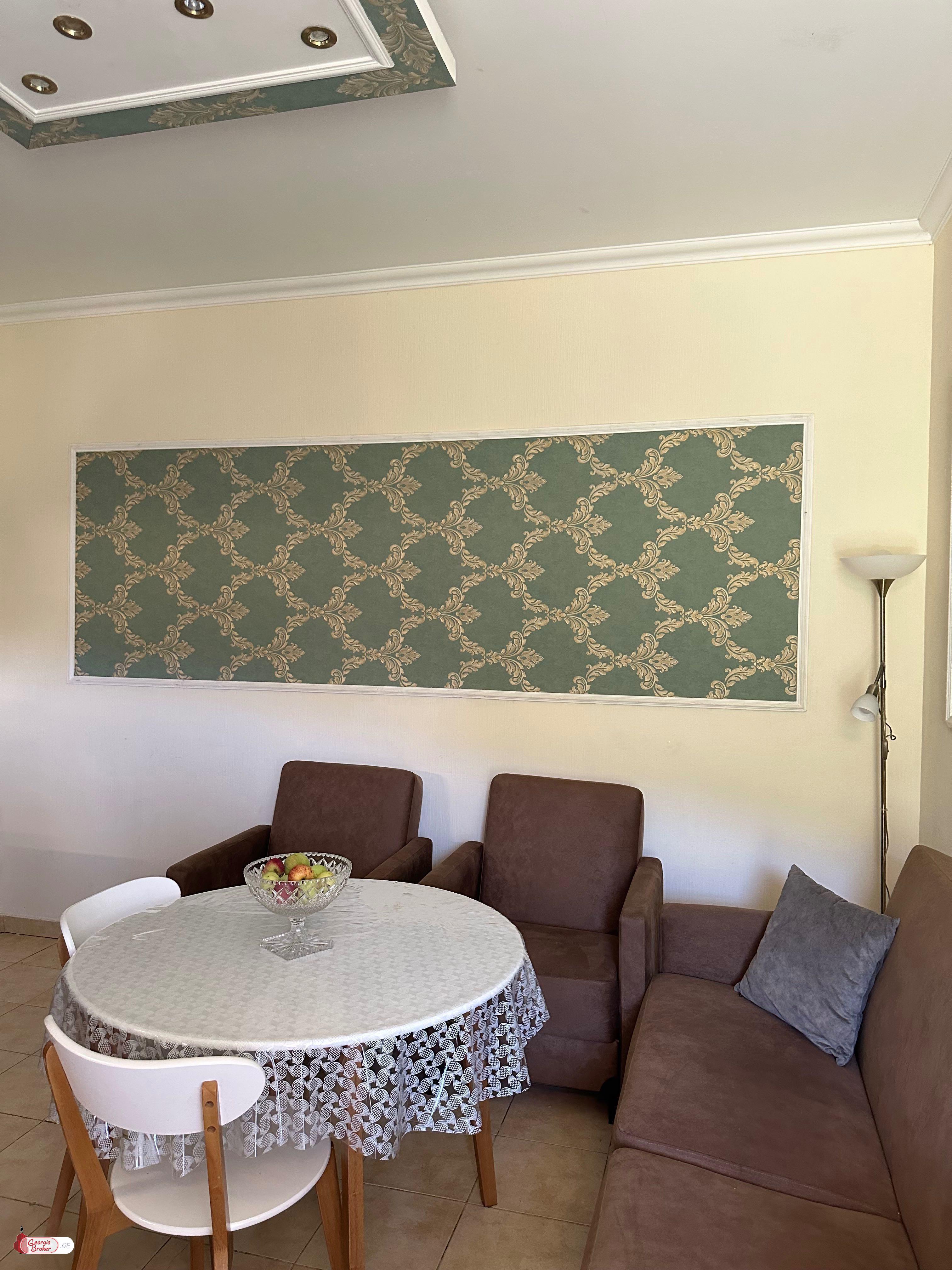 nearly repaired 3-room apartment for sale