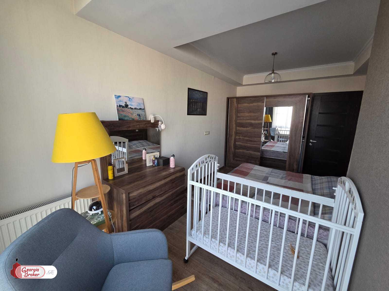 nearly repaired 4-room apartment for sale