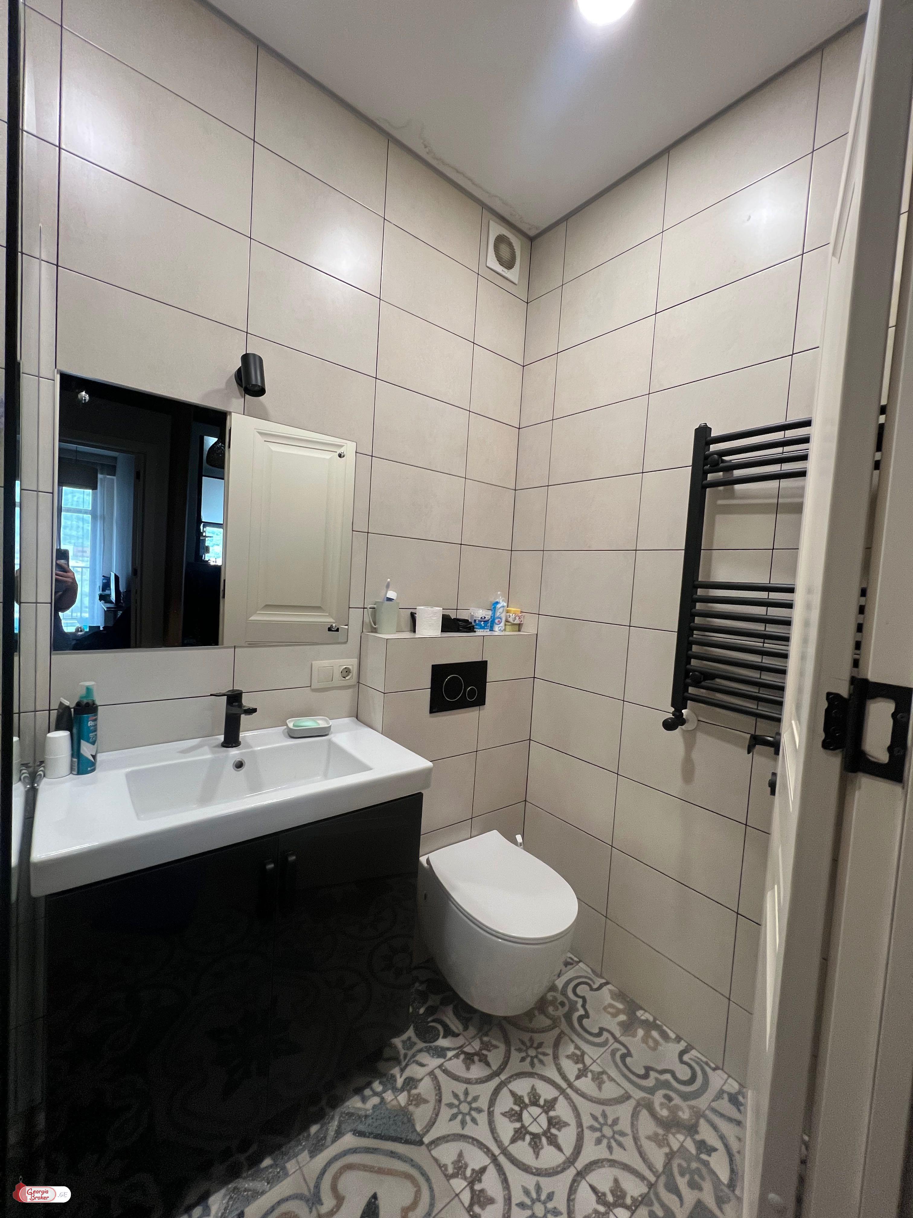 nearly repaired 4-room apartment for sale