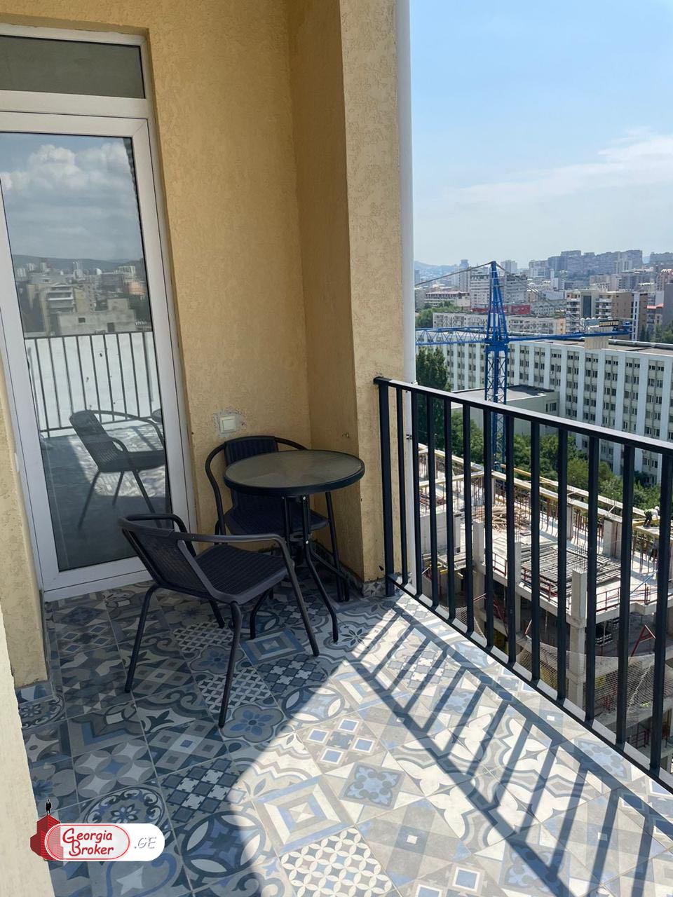 nearly repaired 3-room apartment for sale