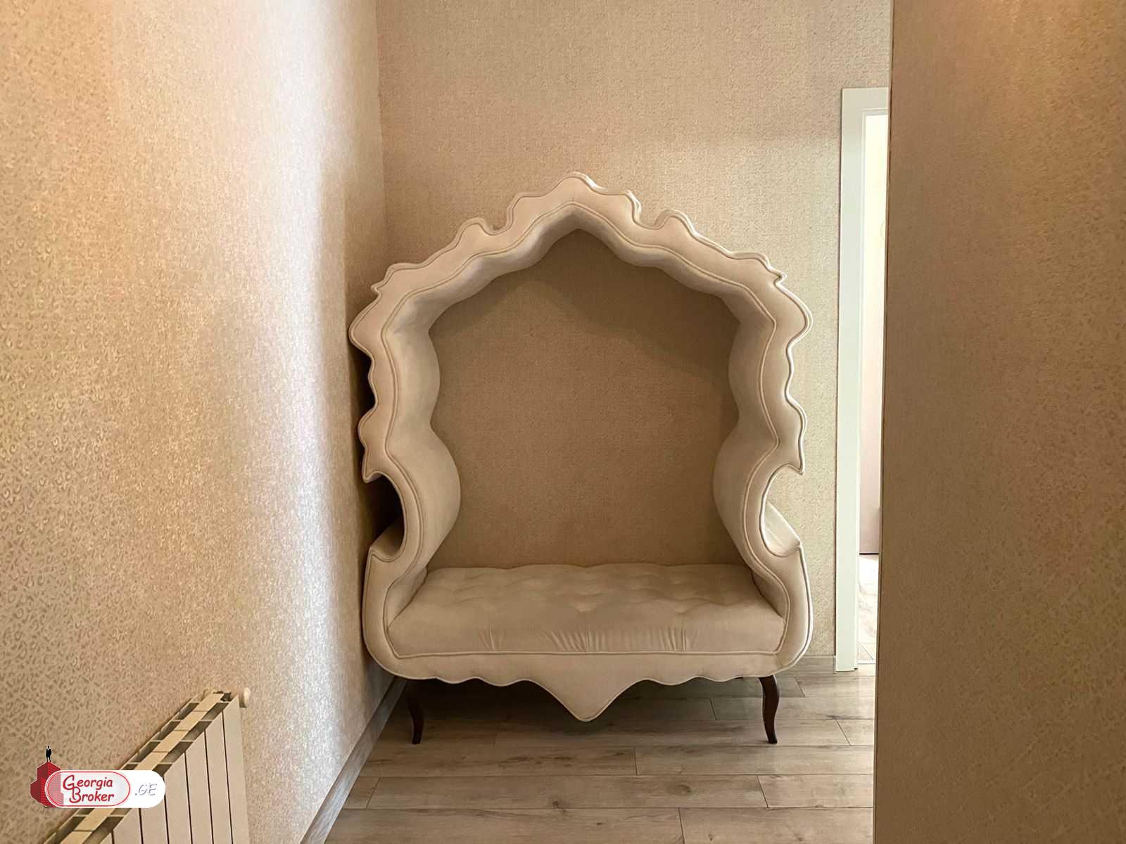 nearly repaired 3-room apartment for sale