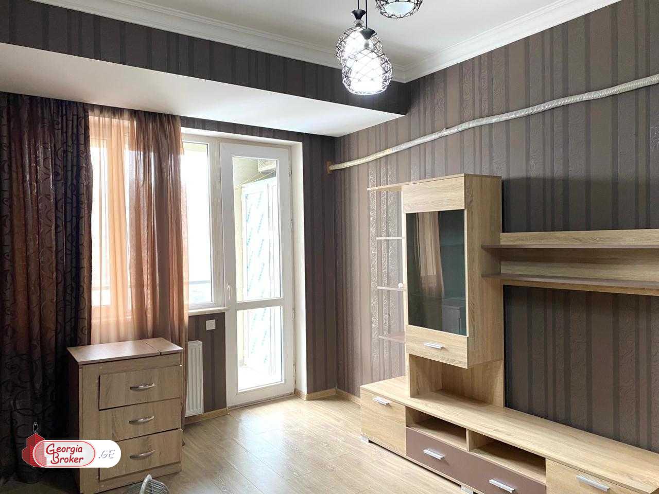 nearly repaired 4-room apartment for sale