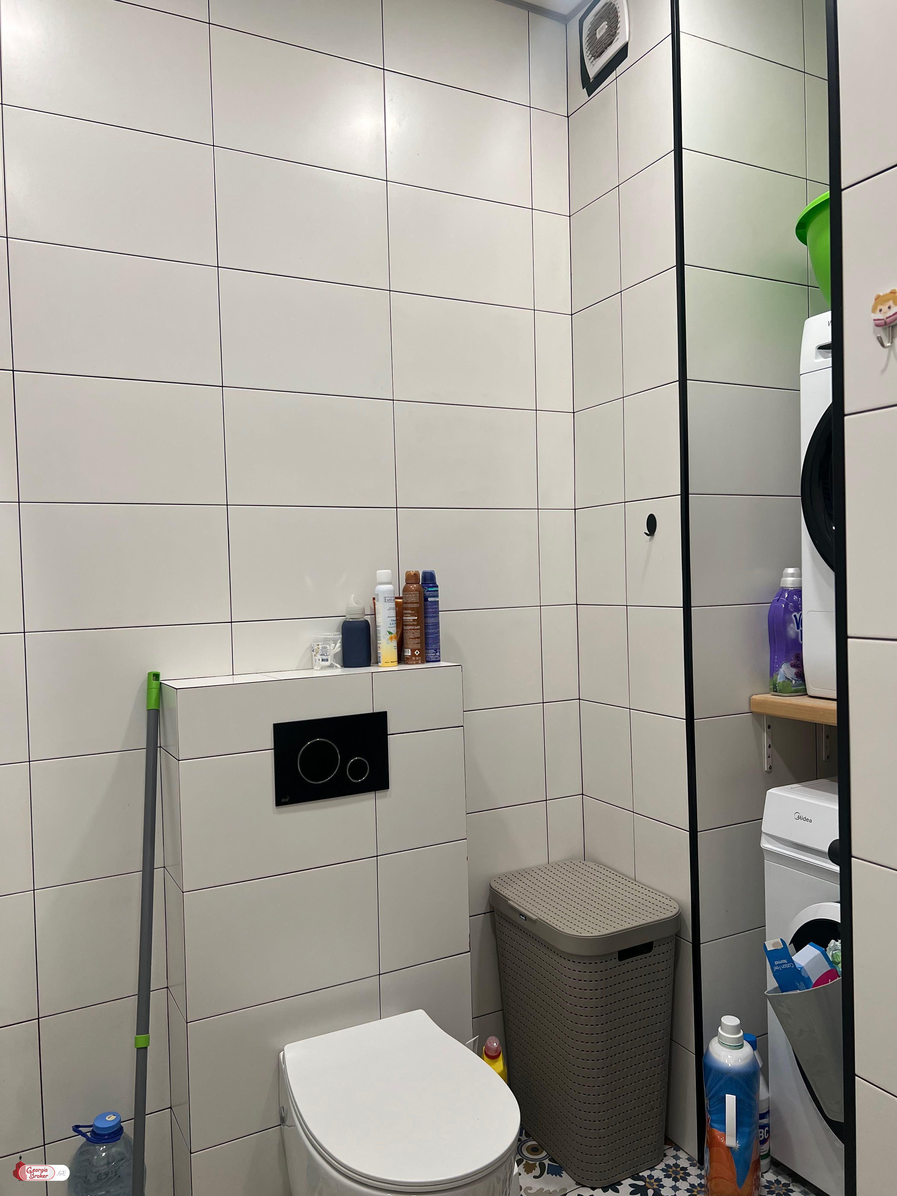 nearly repaired 4-room apartment for sale