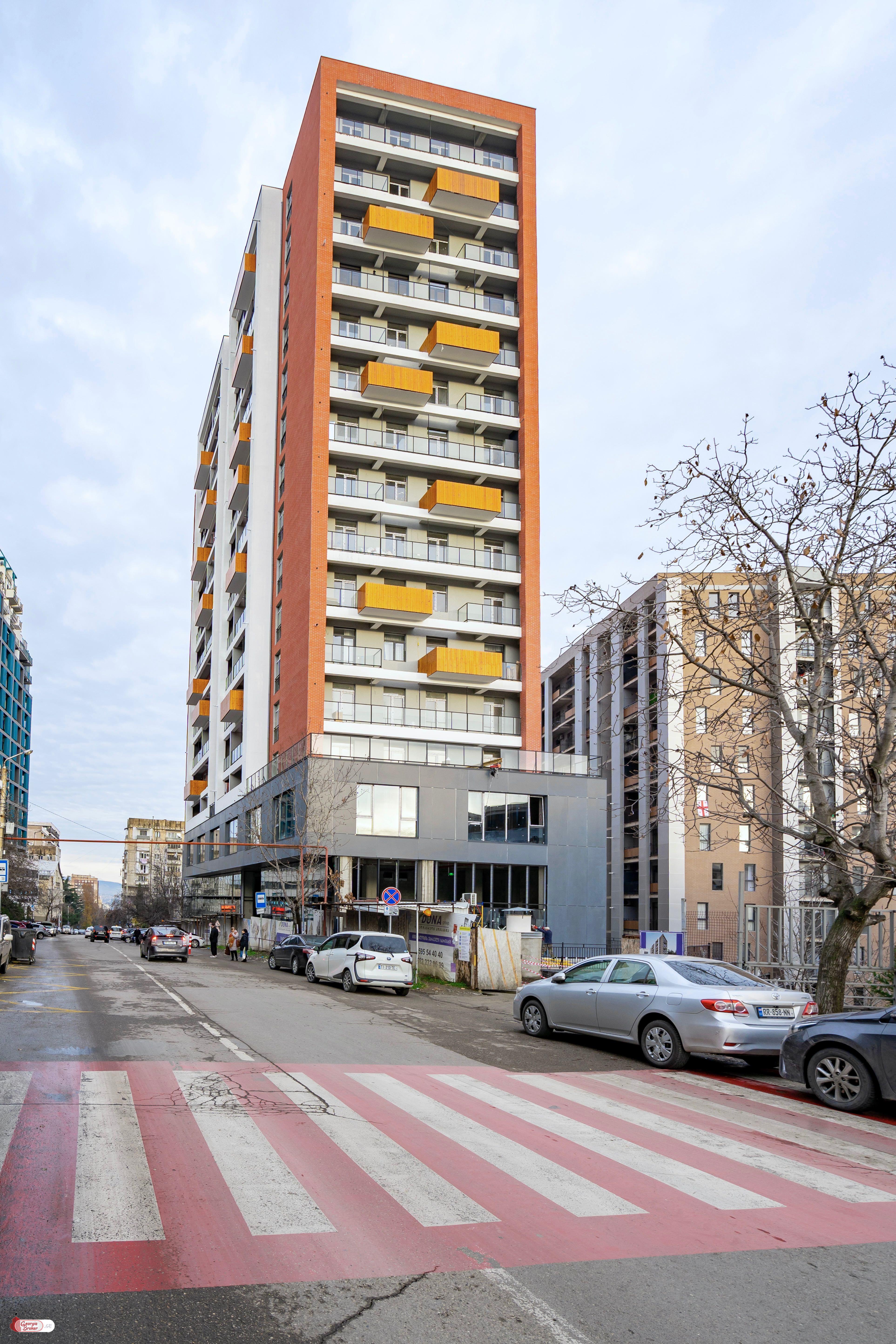 იყიდება ახალი გარემონტებული 2 ოთახიანი ბინა