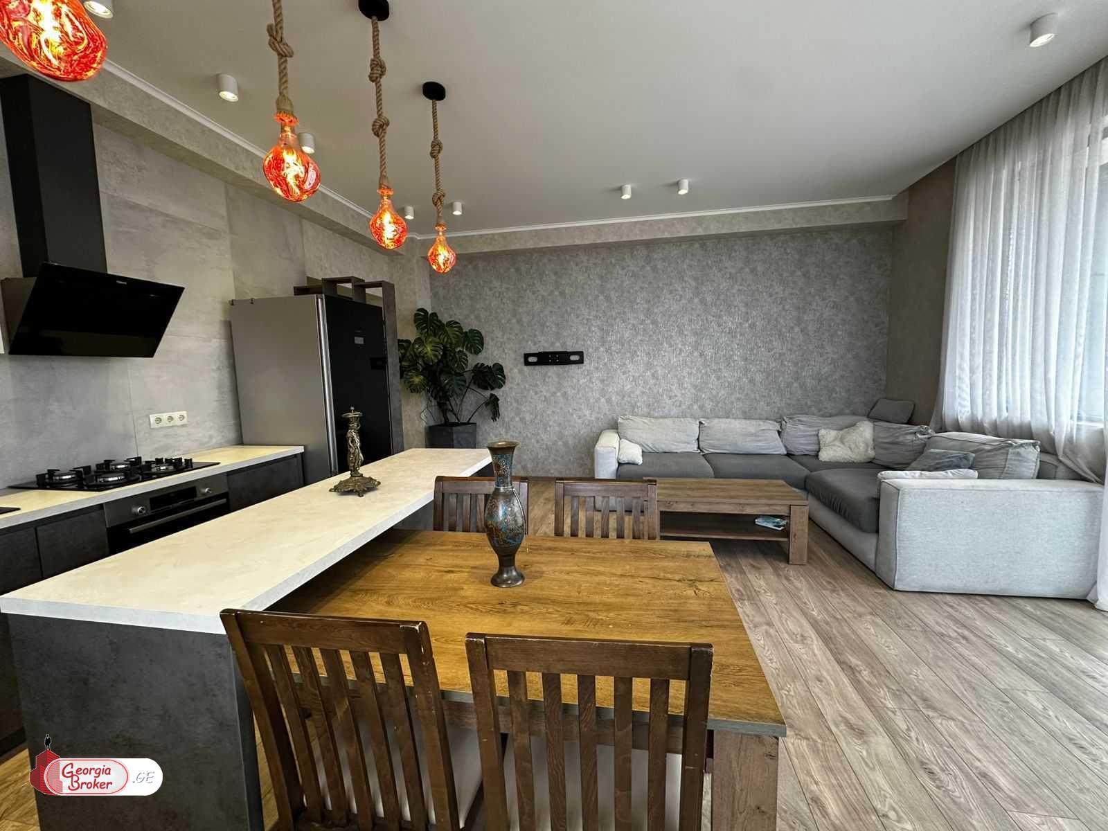 nearly repaired 3-room apartment for sale