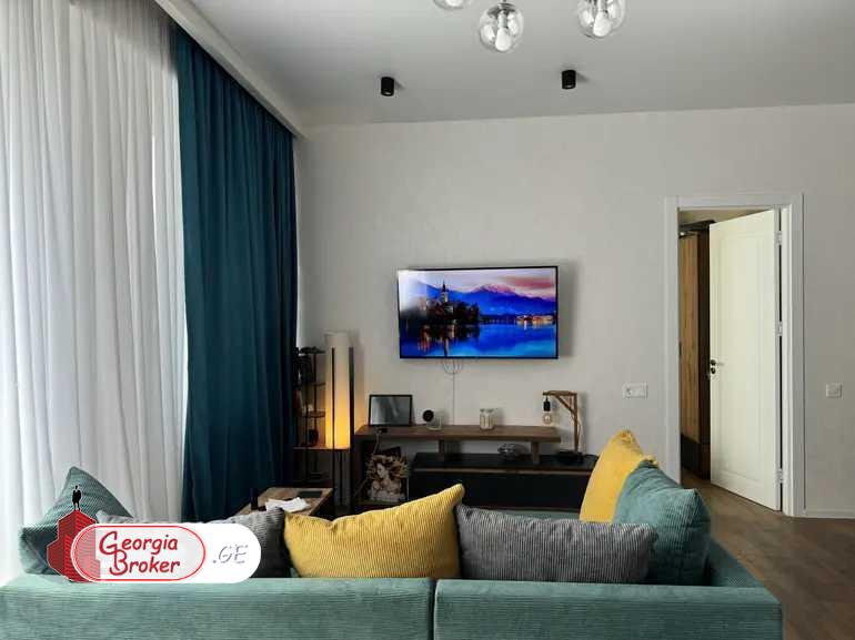 იყიდება ახალი გარემონტებული 2 ოთახიანი ბინა